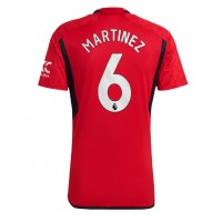 Camisa de Futebol Manchester United Lisandro Martinez #6 Equipamento Principal 2023-24 Manga Curta